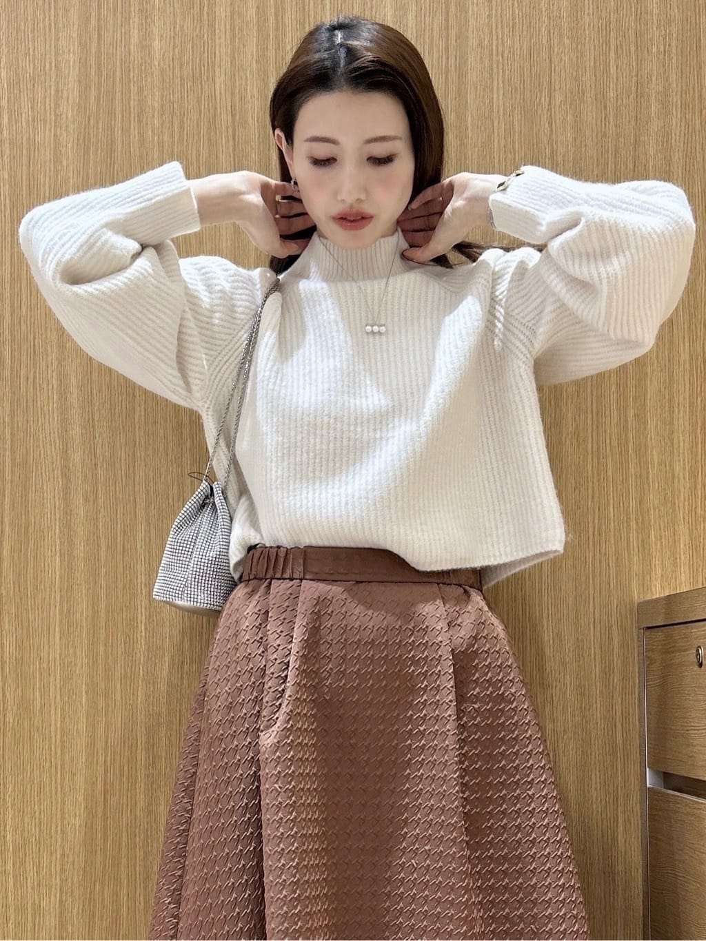 maiさんの「OPAQUE.CLIP｜MIXミドルゲージショートあぜニット【洗濯機OK】」を使ったコーディネート