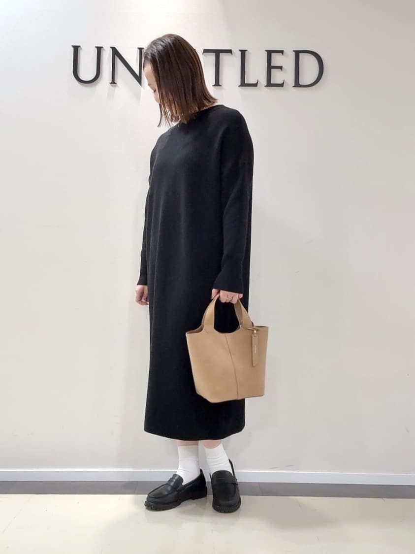 YUIさんの「UNTITLED｜【着回しが効く／オンオフアウター】ウールショートコート」を使ったコーディネート