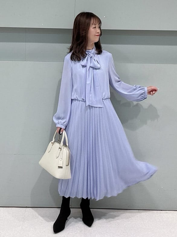 makiさんの「UNTITLED｜◆【フォーマル/洗える】ボウタイ プリーツワンピース」を使ったコーディネート