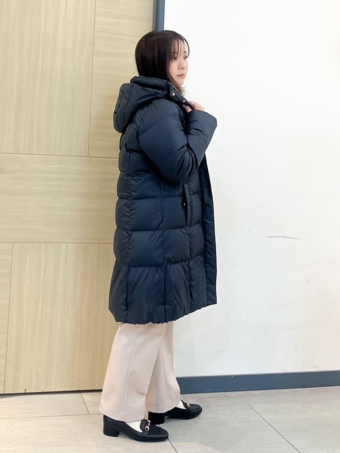 YOさんの「grove｜【名品アウター/800FP・多機能】つつまれダウンロング」を使ったコーディネート