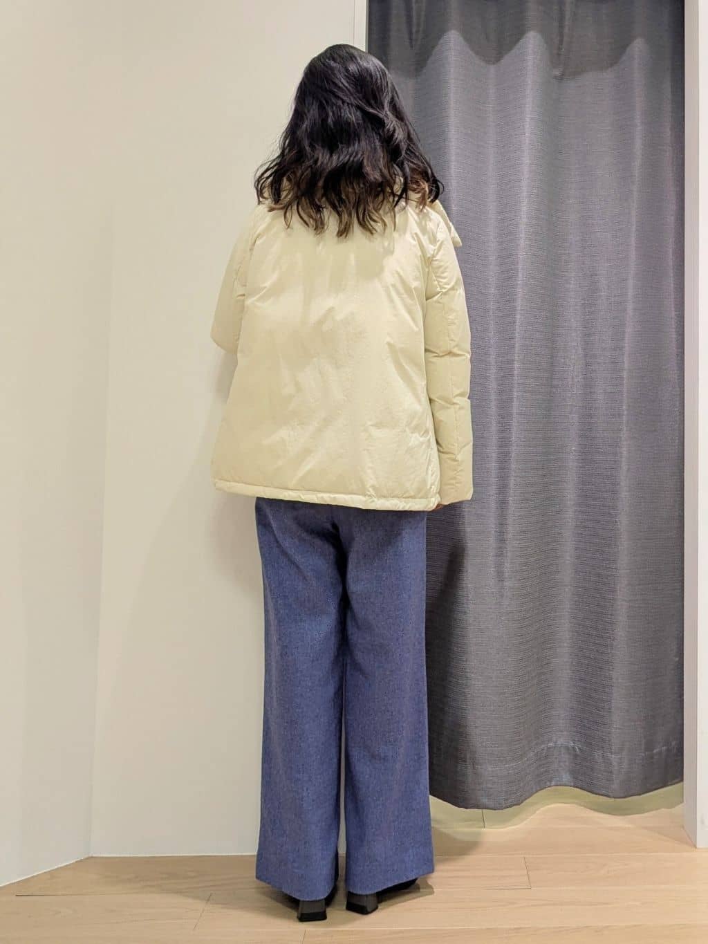 miiさんの「INDIVI｜デザインリング ショートネックレス」を使ったコーディネート