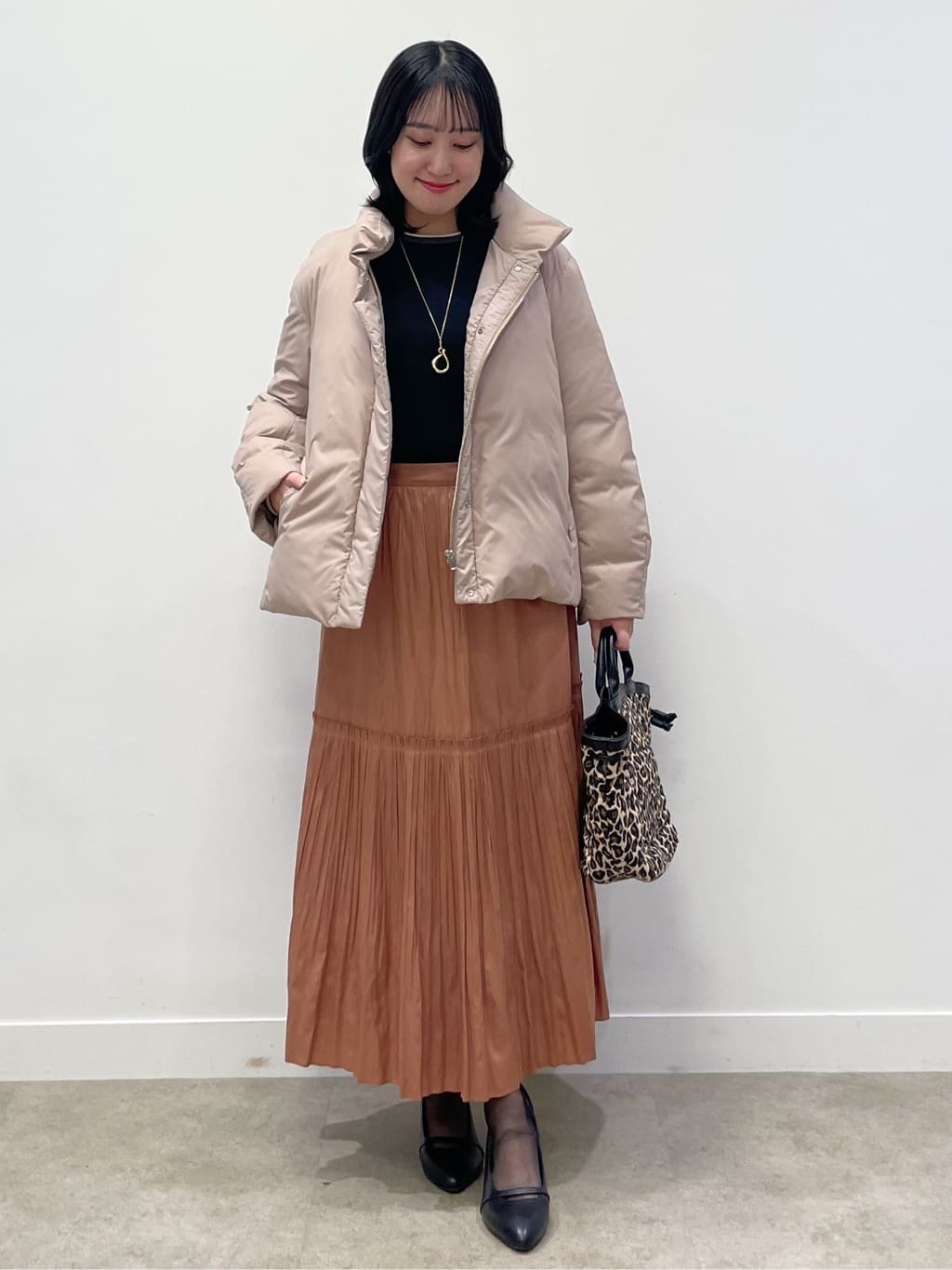 yukariさんの「Reflect｜【すっきりシルエット】ショート丈ダウンコート」を使ったコーディネート