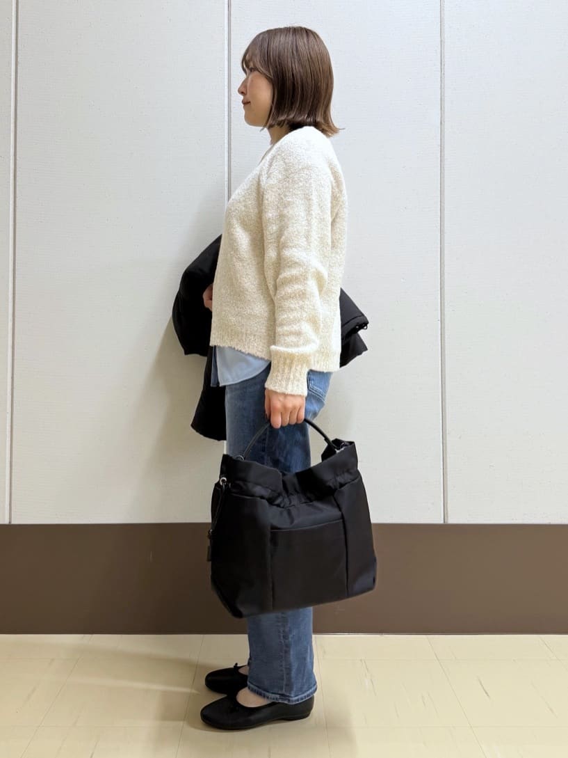 Rikoさんの「INDIVI｜【コットン】シャツ切り替えカットソー」を使ったコーディネート