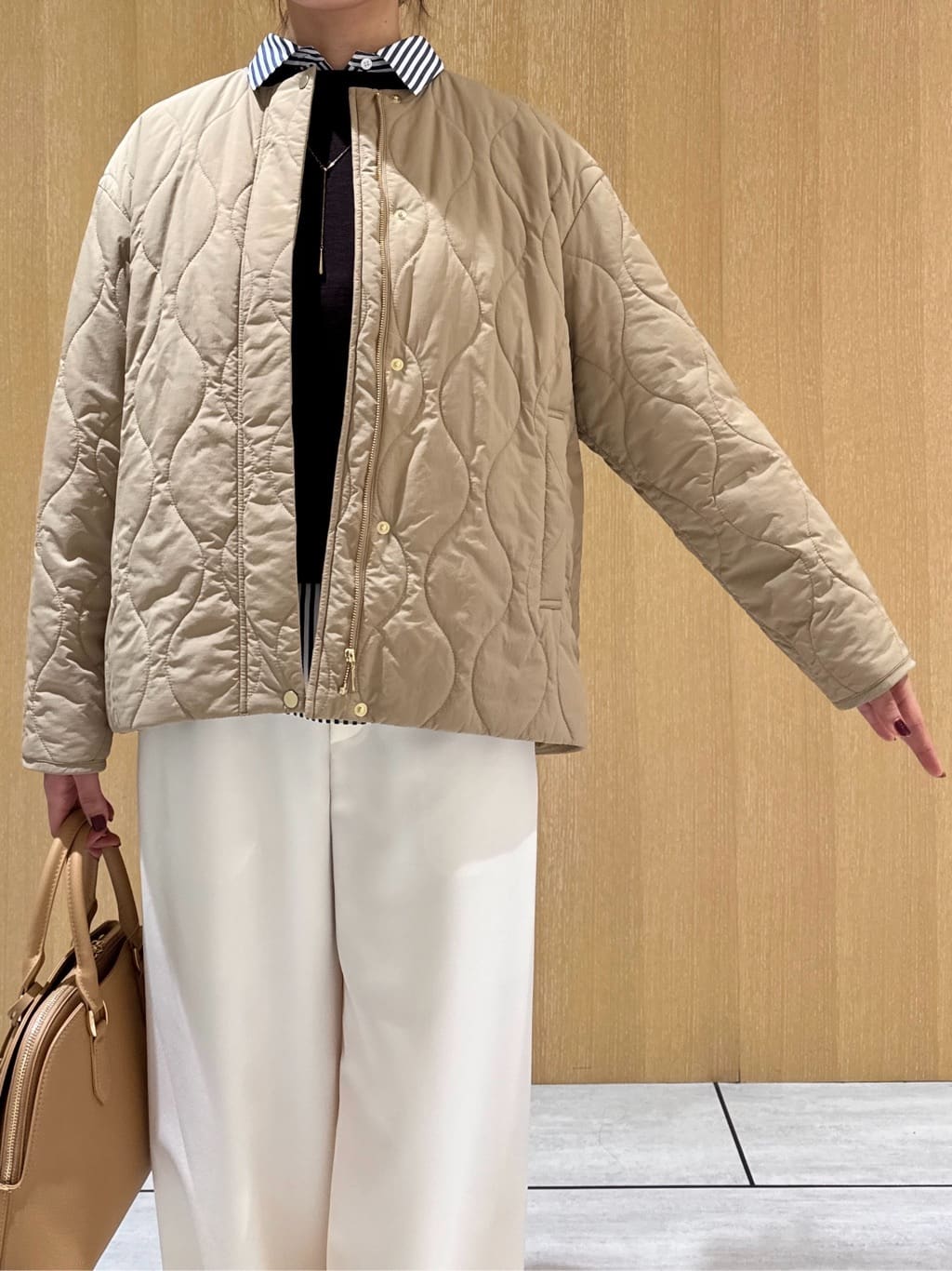 nanaさんの「UNTITLED｜【8色展開／コンパクト丈】レーヨン混 コクーンニット」を使ったコーディネート