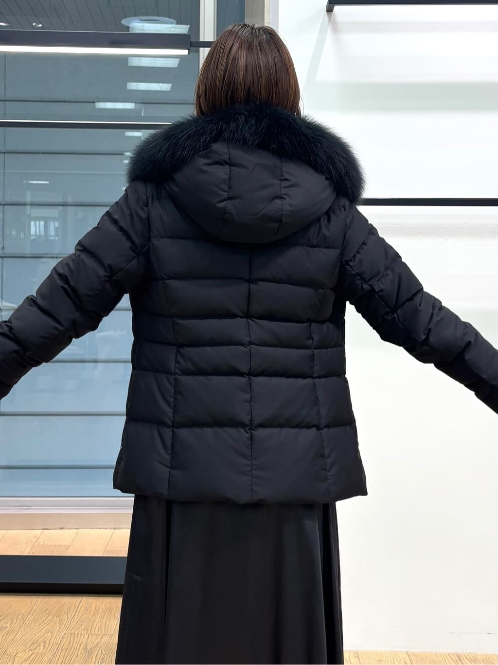 asamiさんの「INDIVI｜【洗える／SETUP可能】ジャカードボートネックニット」を使ったコーディネート