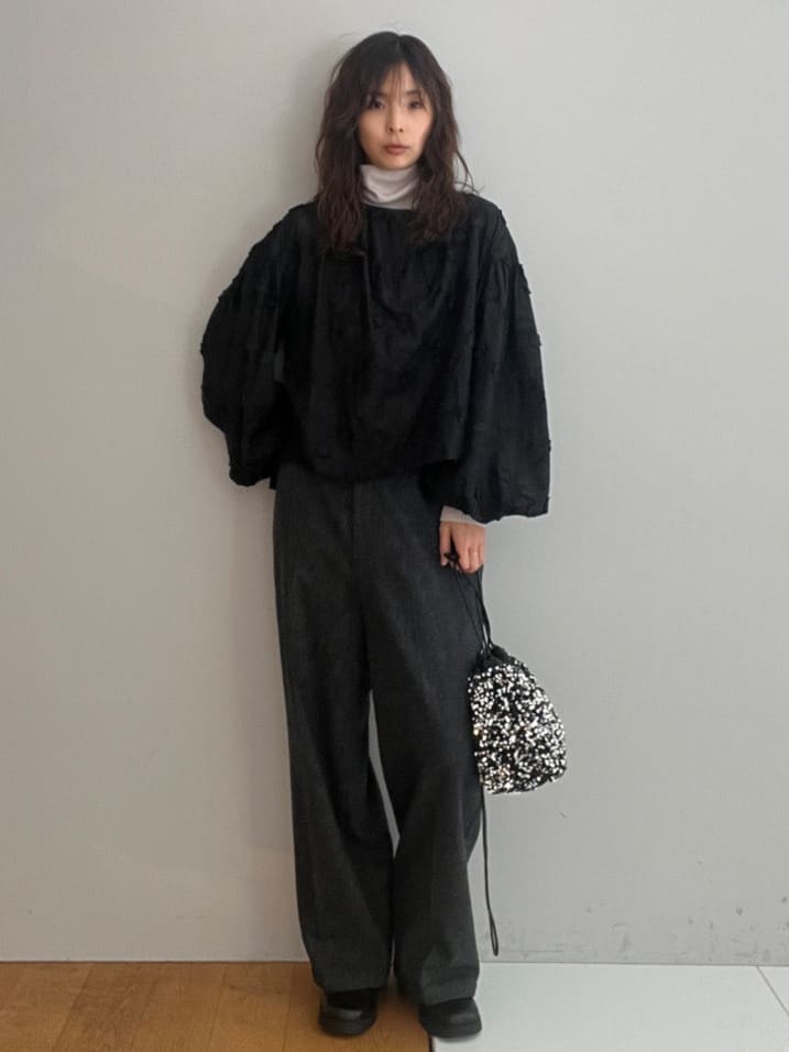 misaさんの「DRESSTERIOR｜シルクブレンドメリノウールリブプルオーバー」を使ったコーディネート