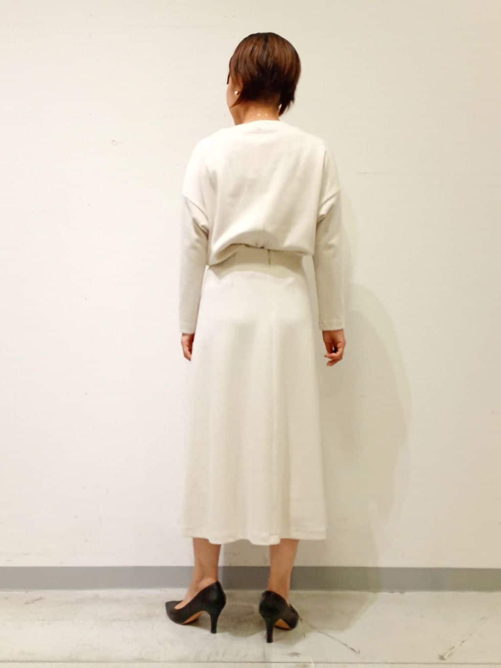 Kさんの「INDIVI｜【SETUP可能／洗える／UVケア】ライトジャージ セミフレアスカート」を使ったコーディネート