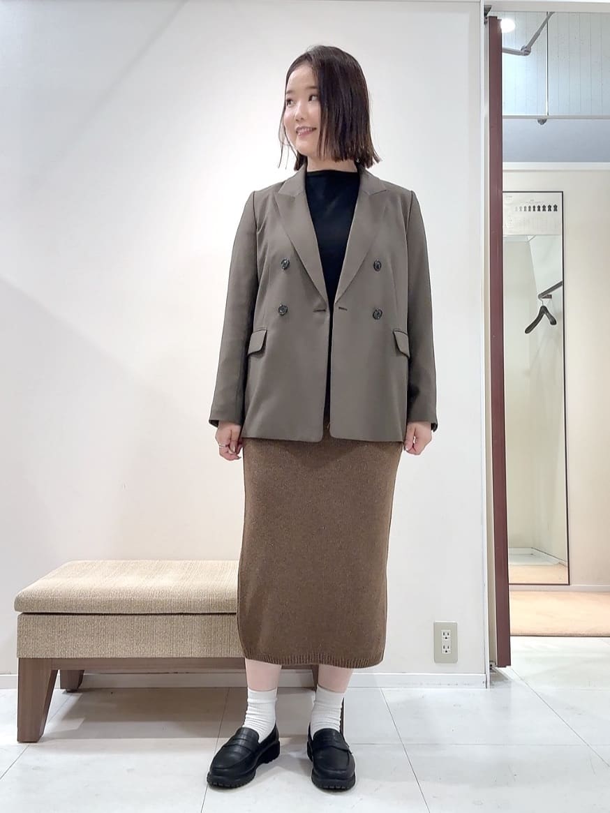 YUIさんの「UNTITLED｜【セットアップ可】ウールライク ダブルブレストジャケット」を使ったコーディネート