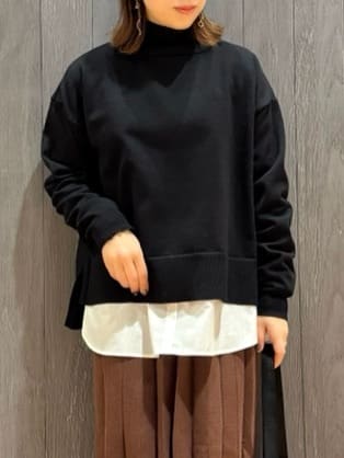 meiさんの「SHOO･LA･RUE｜【2点セット/洗濯機可/S-LL】着回しがきく もちもちハイネックニット+裾シャツインナー」を使ったコーディネート
