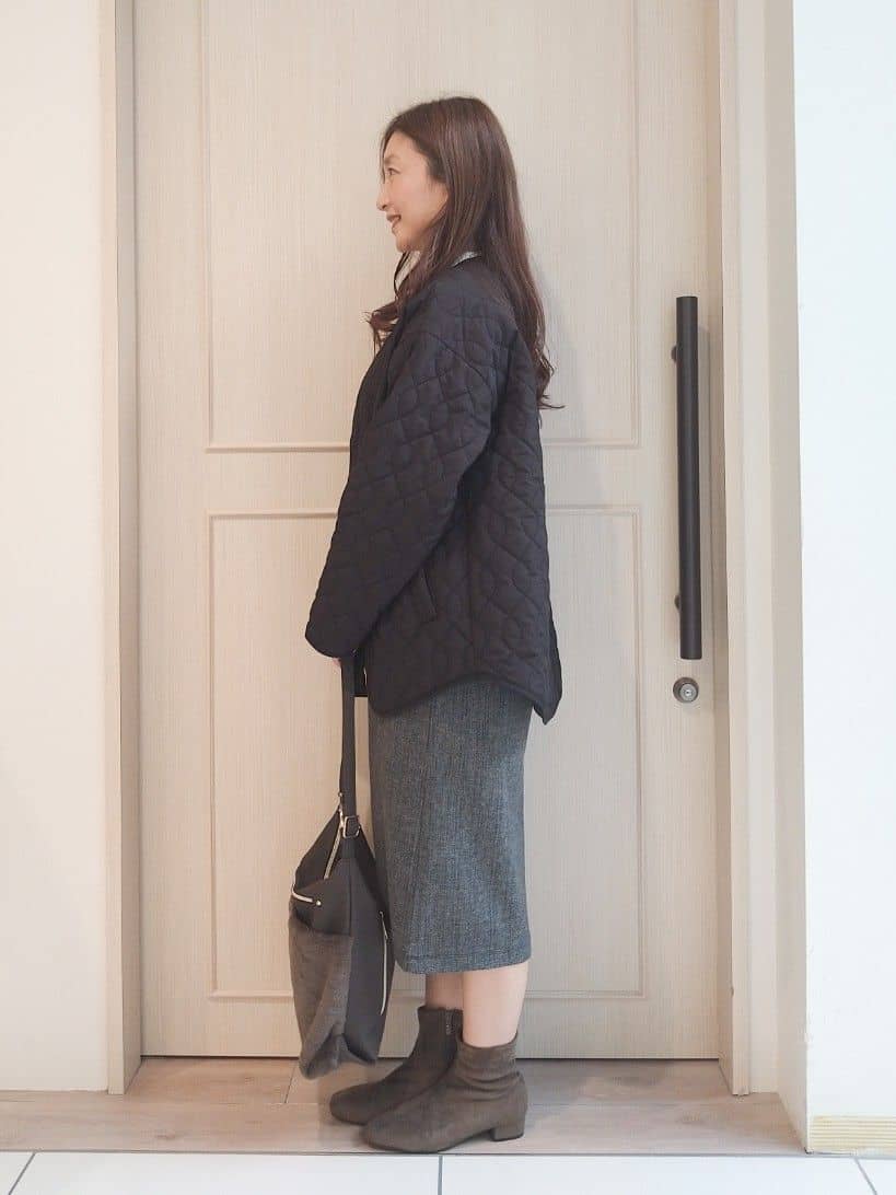 mi-saさんの「SHOO･LA･RUE｜【2点セット/洗濯機可】時短でコーデが決まる ジャンドレ+リブインナー」を使ったコーディネート