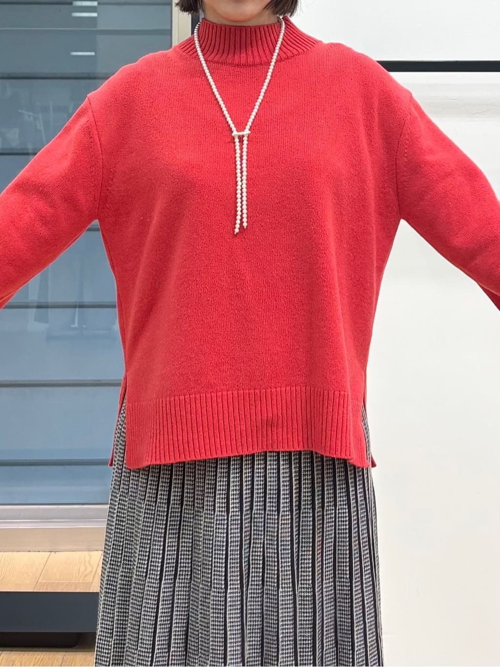 asamiさんの「INDIVI｜【カシミヤ混】ミドルゲージ ハイネックニット」を使ったコーディネート