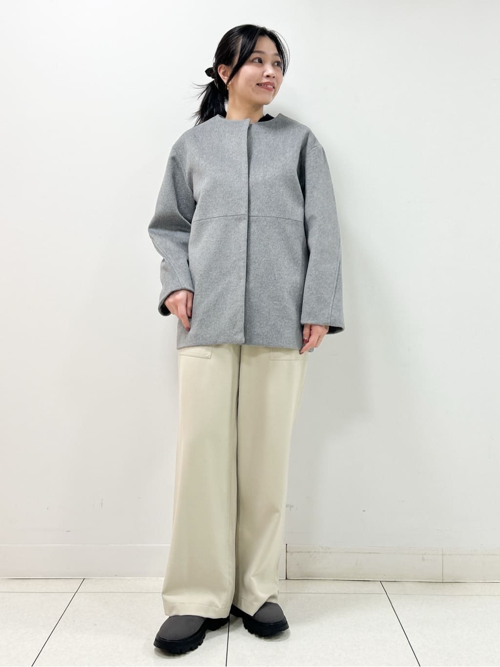 Kaiさんの「Dessin｜ウール混クルーネックコート」を使ったコーディネート