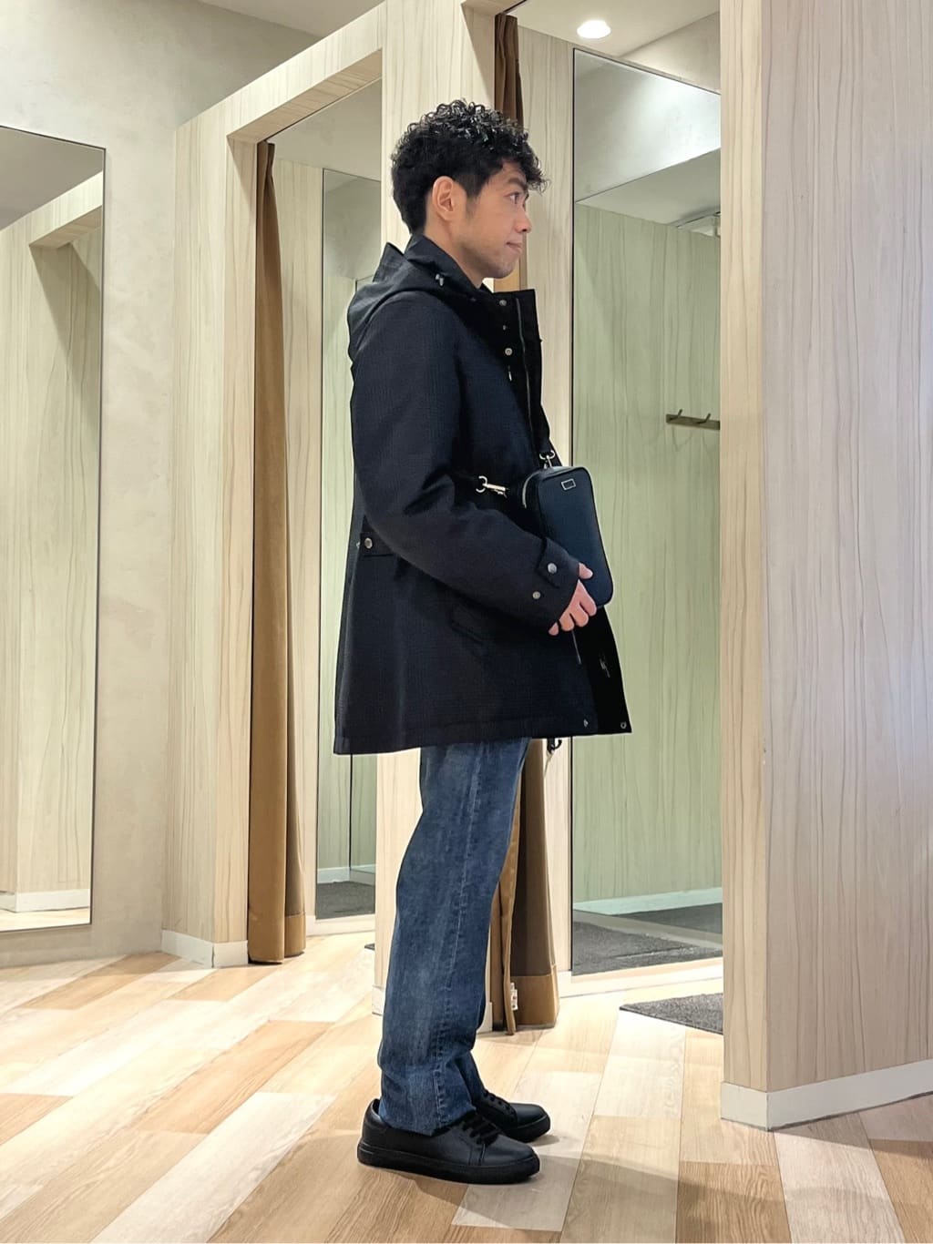 URAさんの「TAKEO KIKUCHI｜【3WAY】グレンチェック ダウンライナー ブルゾン」を使ったコーディネート