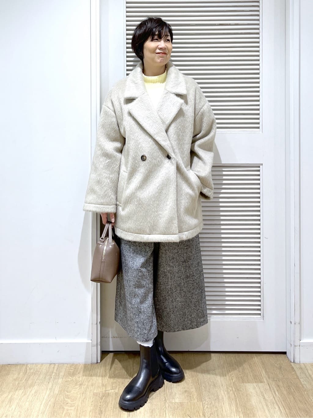 Miyazakiさんの「Dessin｜シャギーコート」を使ったコーディネート