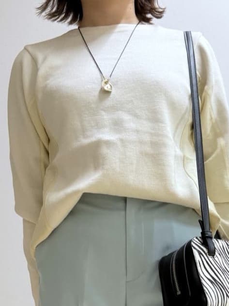 Rikoさんの「INDIVI｜【新作褒められパンツ】快温ワイドパンツ」を使ったコーディネート