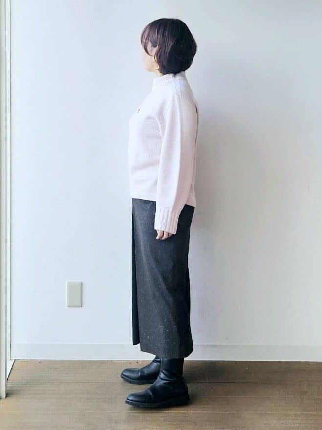 やじまさんの「UNTITLED｜【洗える】スポンディッシュ ボトルネックニット」を使ったコーディネート