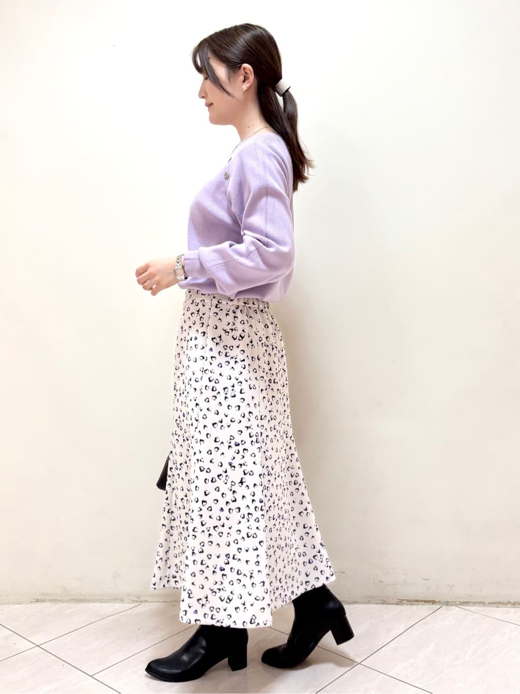 mikiさんの「Reflect｜【ゆったり着られる◎】ラグランスリーブニット」を使ったコーディネート