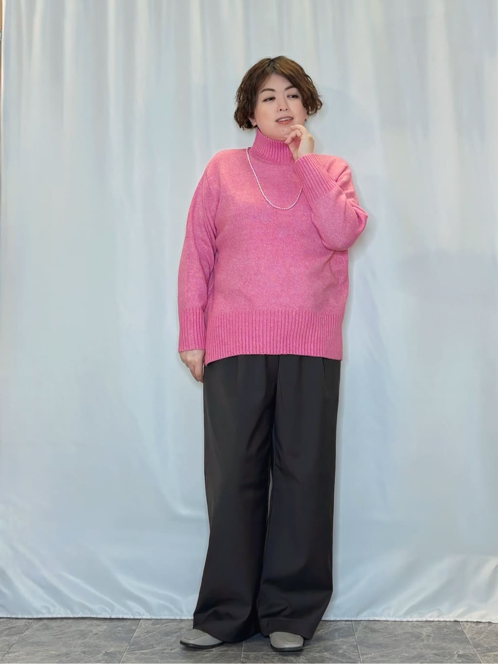 たみさんの「SHOO･LA･RUE｜【S-LL】ゆるシルエットな メランジタートルニット」を使ったコーディネート