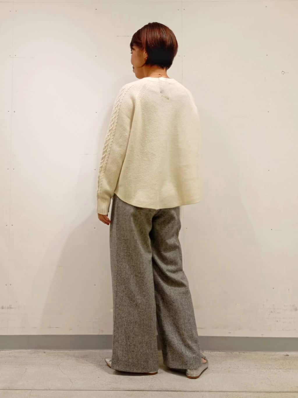 Kさんの「INDIVI｜【名品／撥水／抗菌防臭】ショート丈リサイクルダウンコート」を使ったコーディネート