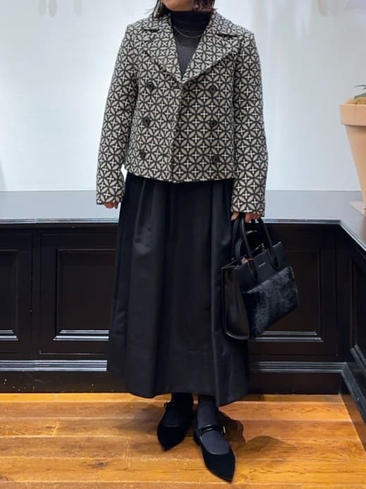 Asamiさんの「DRESSTERIOR｜フェイクファーコンビリサイクルレザートートバッグ」を使ったコーディネート