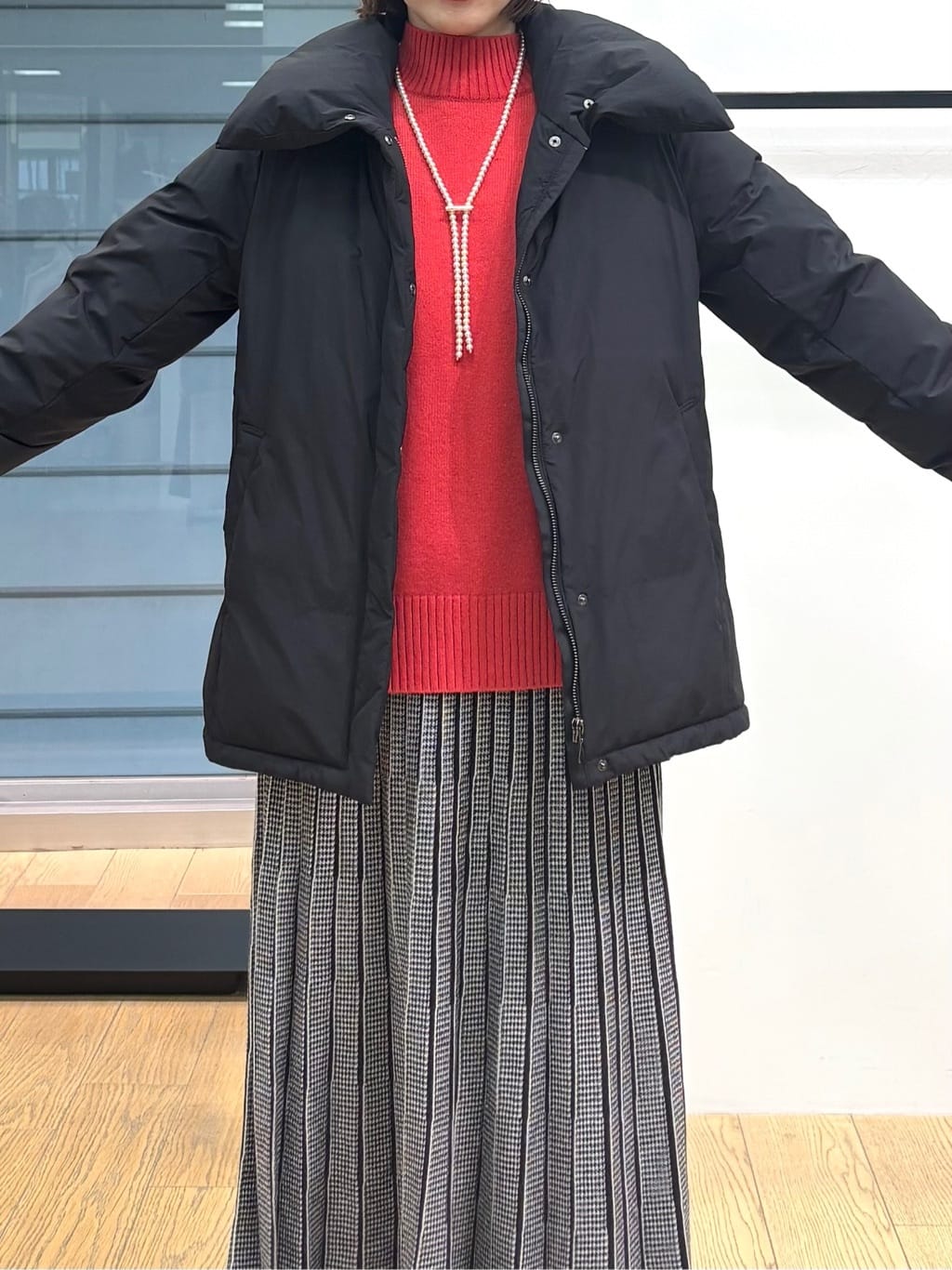asamiさんの「INDIVI｜【カシミヤ混】ミドルゲージ ハイネックニット」を使ったコーディネート