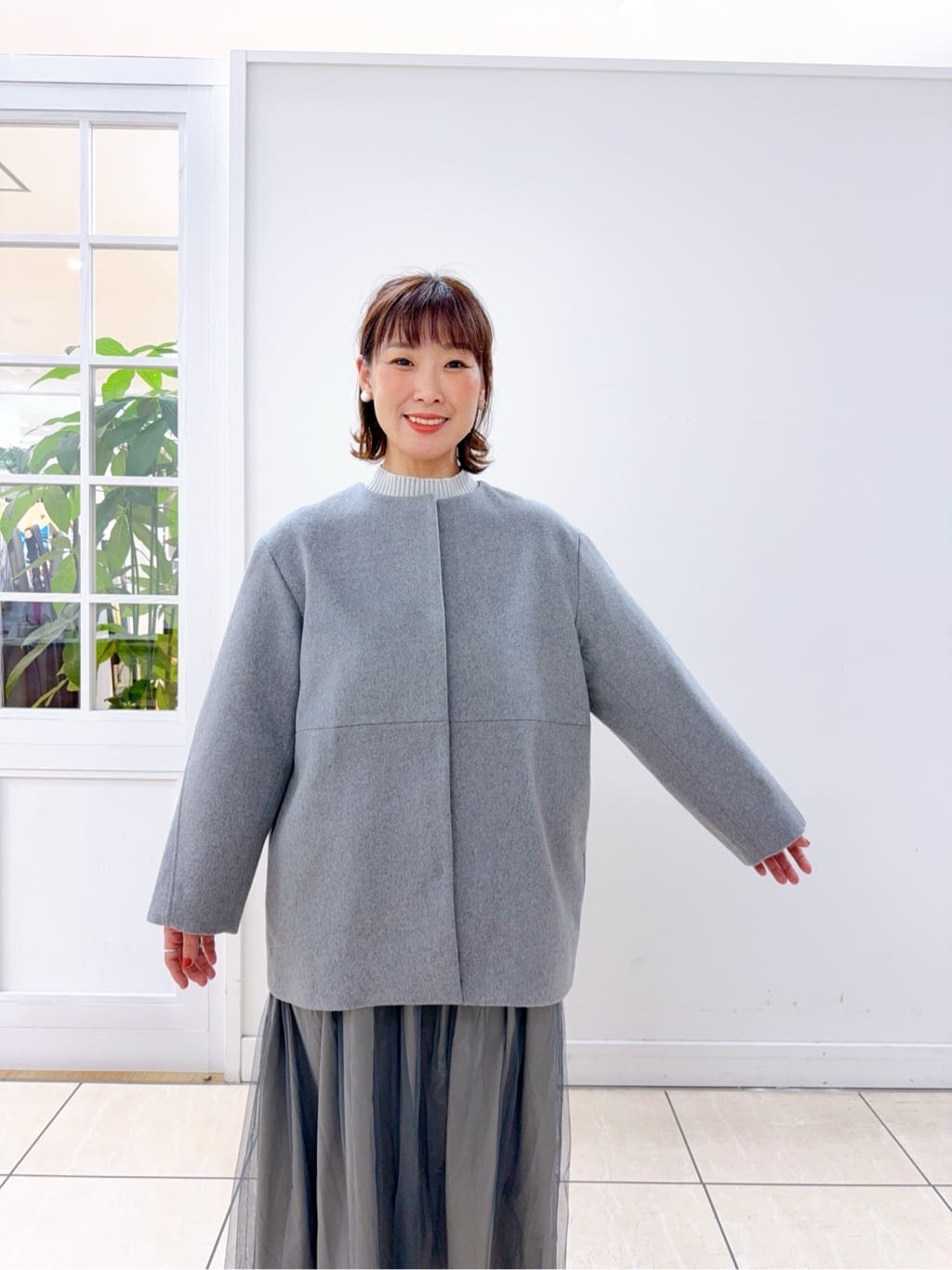 Osawaさんの「Dessin｜ウール混クルーネックコート」を使ったコーディネート