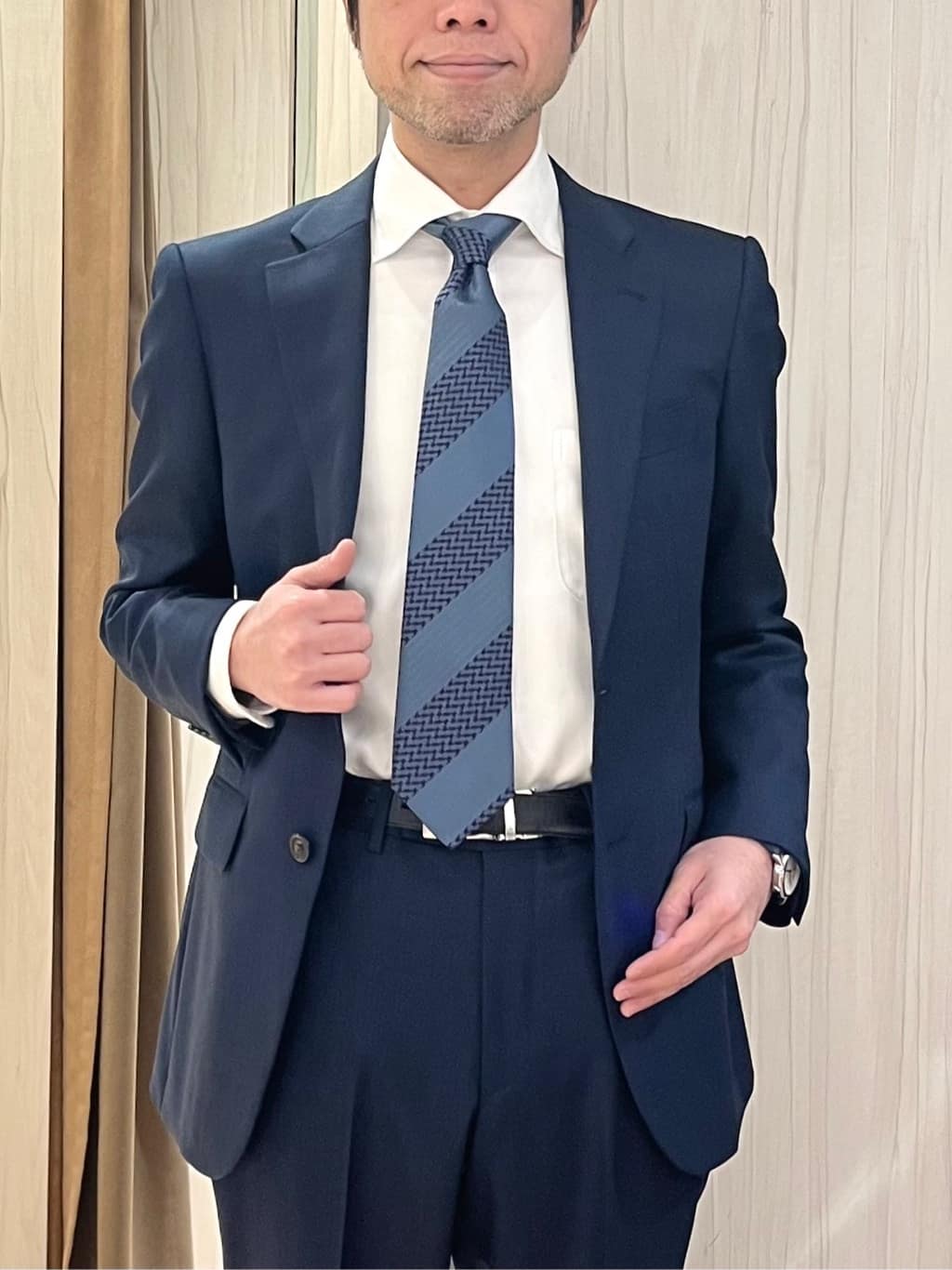 URAさんの「TAKEO KIKUCHI｜カシミヤブレンド ビーバー調ピンヘッドスタンドカラーコート」を使ったコーディネート