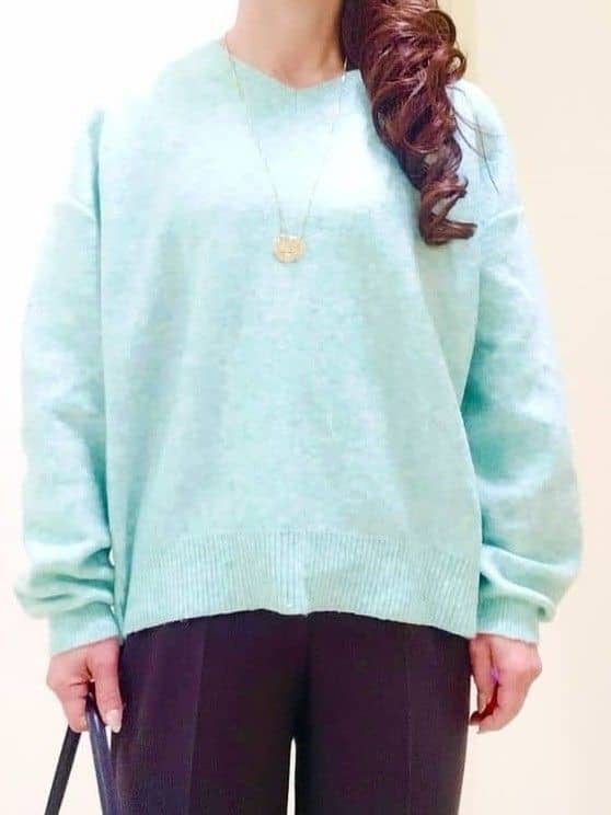 花さんの「Reflect｜【SS-4Lサイズ／衿が顔に当たらない◎】スタンドネックミドルコート」を使ったコーディネート