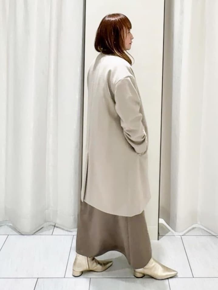 ʏᴜᴋɪᴋᴏさんの「UNTITLED｜【ふわふわニット/オンオフ使える】フォックスカシミヤ衿付きカーディガン」を使ったコーディネート