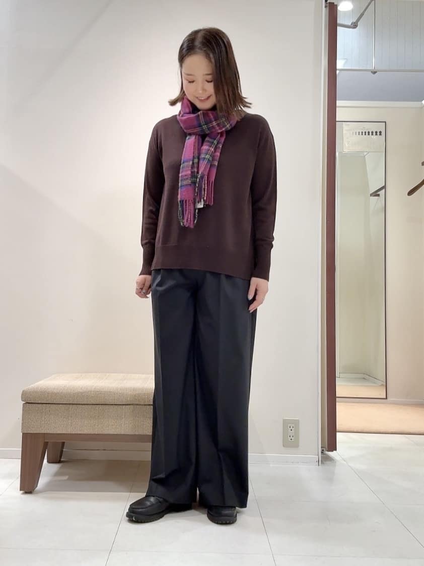 YUIさんの「UNTITLED｜【ロング丈/軽やか】テーラード　リバーコート」を使ったコーディネート