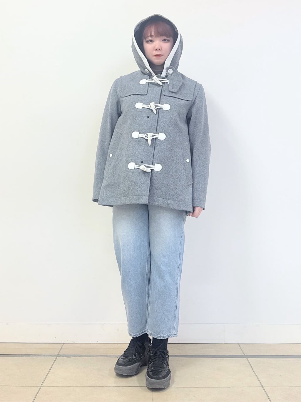 なかもとあきさんの「DRESSTERIOR｜◆グレー メルトンダッフルジャケット」を使ったコーディネート