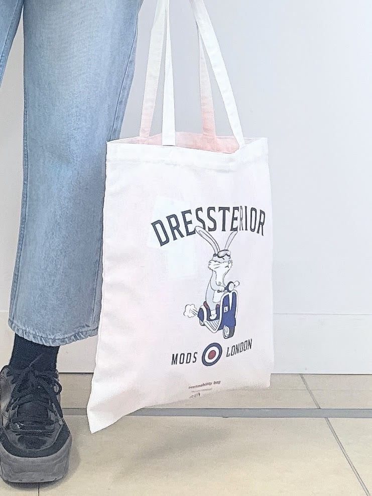 なかもとあきさんの「DRESSTERIOR｜◆グレー メルトンダッフルジャケット」を使ったコーディネート
