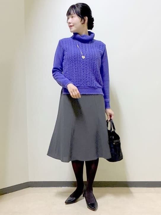  beni_gingerさんの「Reflect｜【ほんのりラメ感◎】ふわふわフェザーヤーンハイネックニット」を使ったコーディネート