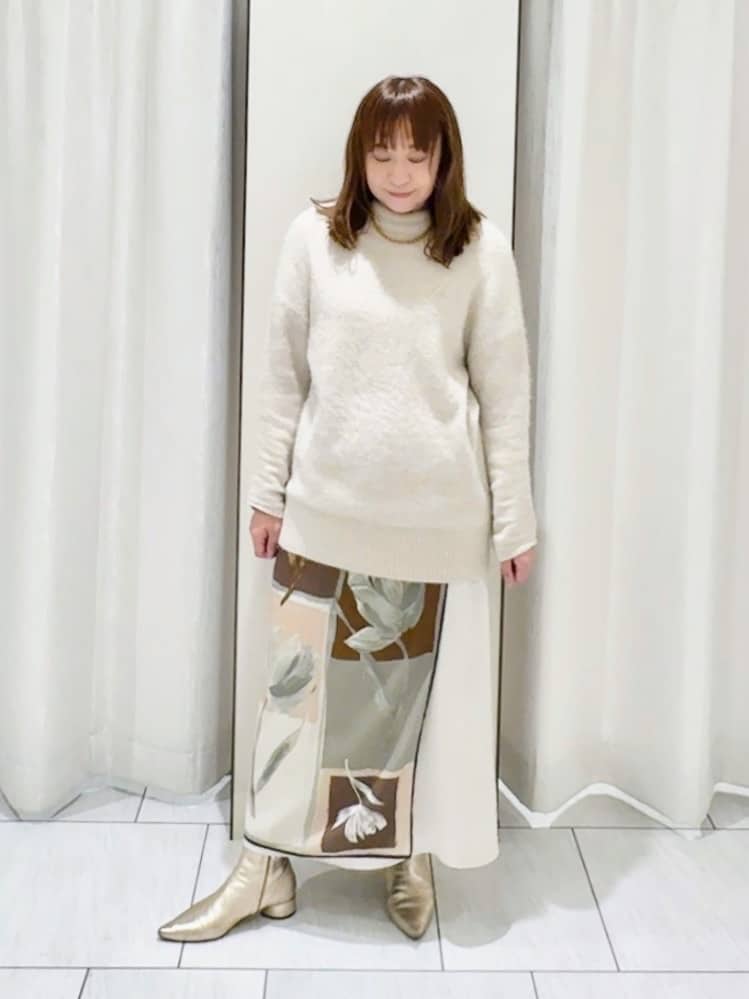 ʏᴜᴋɪᴋᴏさんの「UNTITLED｜【大人な品格/ふわふわニット】フォックスカシミヤ コクーンニット」を使ったコーディネート