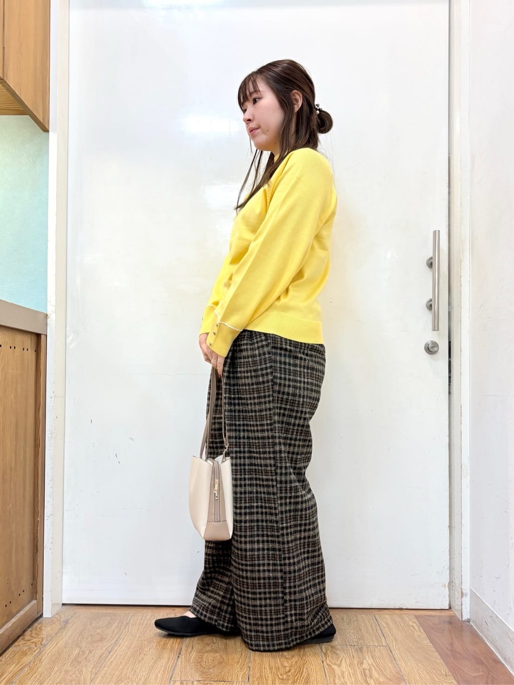 だいわさんの「SHOO･LA･RUE｜【洗濯機可/吸湿発熱】チクチクしにくいもちもちハイネックニット」を使ったコーディネート