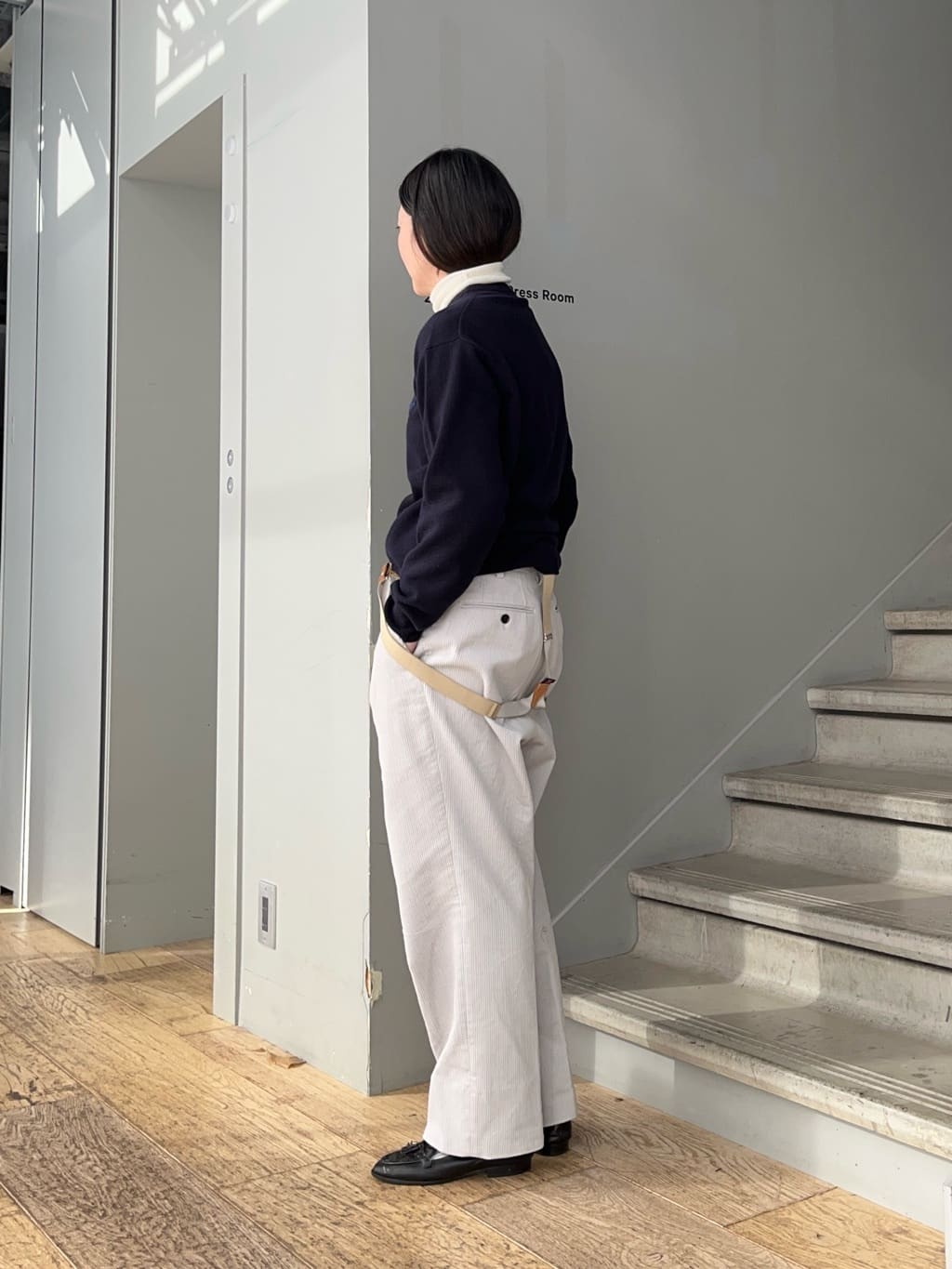 神野（jinno）さんの「TAKEO KIKUCHI｜【Air Palette Knit】ワンポイント カラーニット プルオーバー」を使ったコーディネート