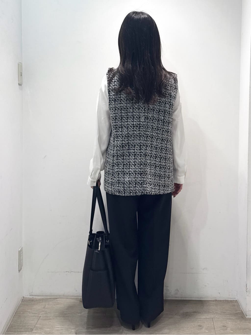 yuicciさんの「OPAQUE.CLIP｜《通勤対応》ツイードジレ【洗える】」を使ったコーディネート