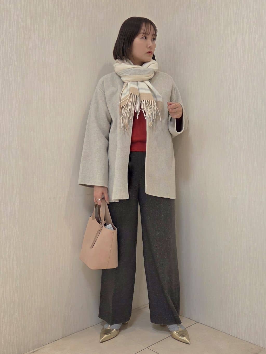 naokoさんの「UNTITLED｜【ミディ丈/軽やか】セミラグランリバー コート」を使ったコーディネート