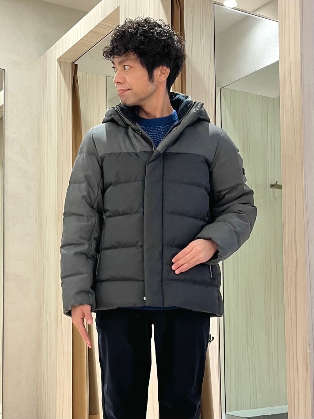 URAさんの「TAKEO KIKUCHI｜カラーコンビ ダウンブルゾン」を使ったコーディネート