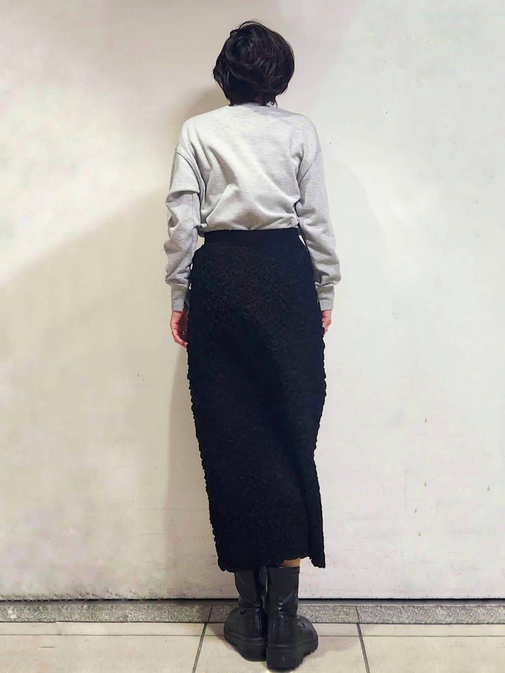 milkyさんの「OPAQUE.CLIP｜コード刺繍裏毛プルオーバー【洗濯機OK】」を使ったコーディネート