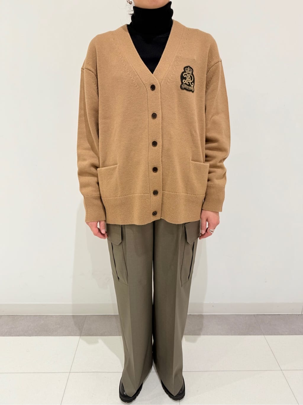 MIYAKAWAさんの「DRESSTERIOR｜レタードニットカーディガン」を使ったコーディネート