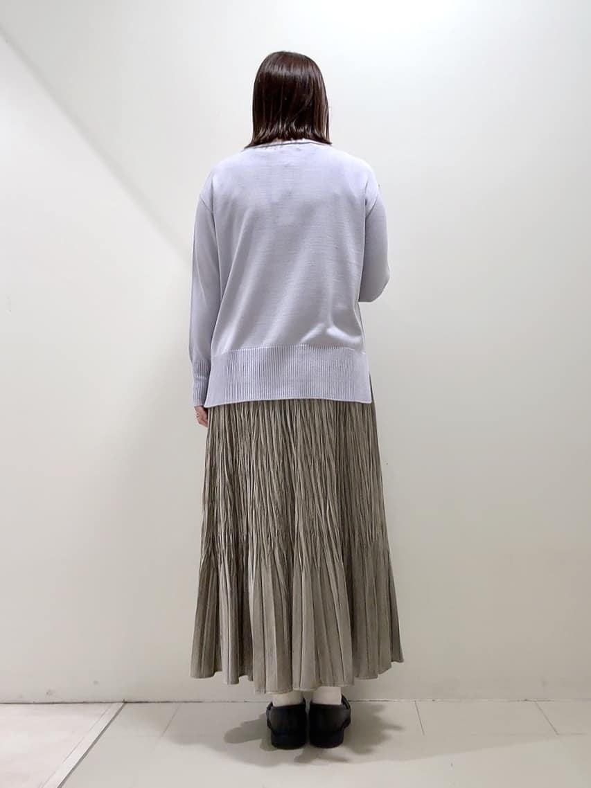 YUIさんの「UNTITLED｜【はっ水機能/フード取り外し可】ミディダウンコート」を使ったコーディネート