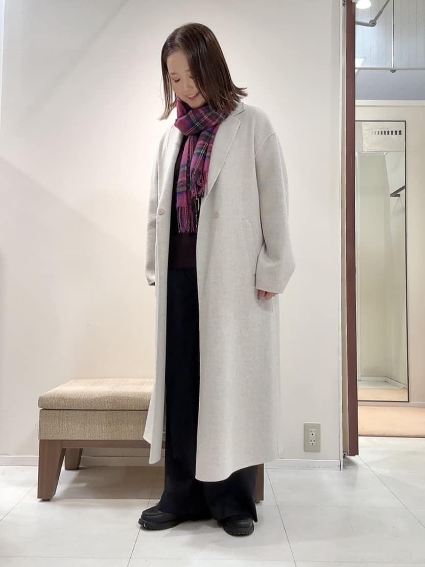 YUIさんの「UNTITLED｜【ロング丈/軽やか】テーラード　リバーコート」を使ったコーディネート