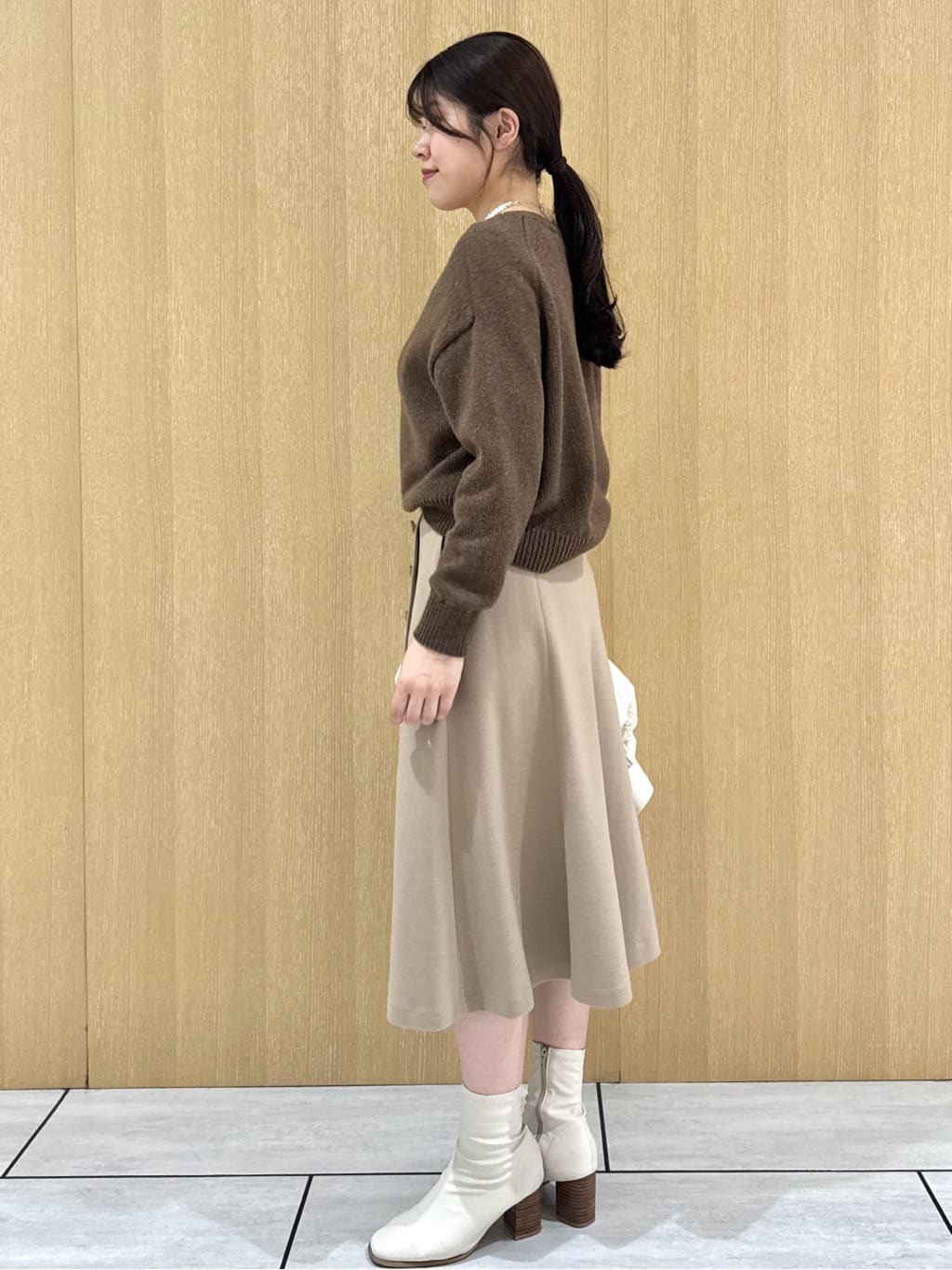 nanaさんの「UNTITLED｜【セットアップ可/ゆったり】ウール混ラメニット」を使ったコーディネート