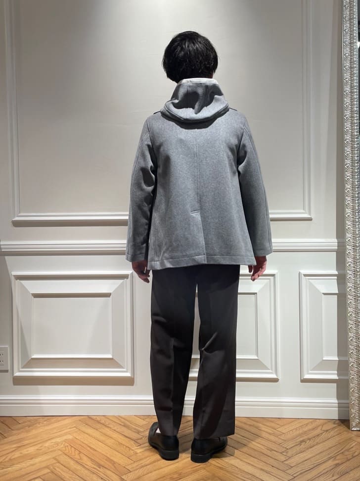 橋本さんの「DRESSTERIOR｜◆グレー メルトンダッフルジャケット」を使ったコーディネート