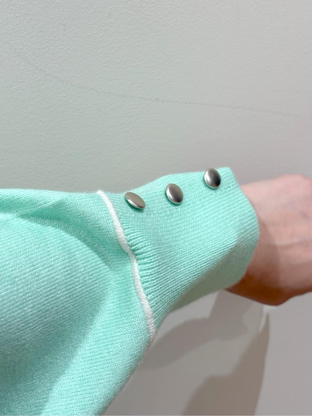 Ayumiさんの「SHOO･LA･RUE｜【洗濯機可/セットアップ可/S-3L】きちんと楽に。カットジョーゼット ロングジレ」を使ったコーディネート