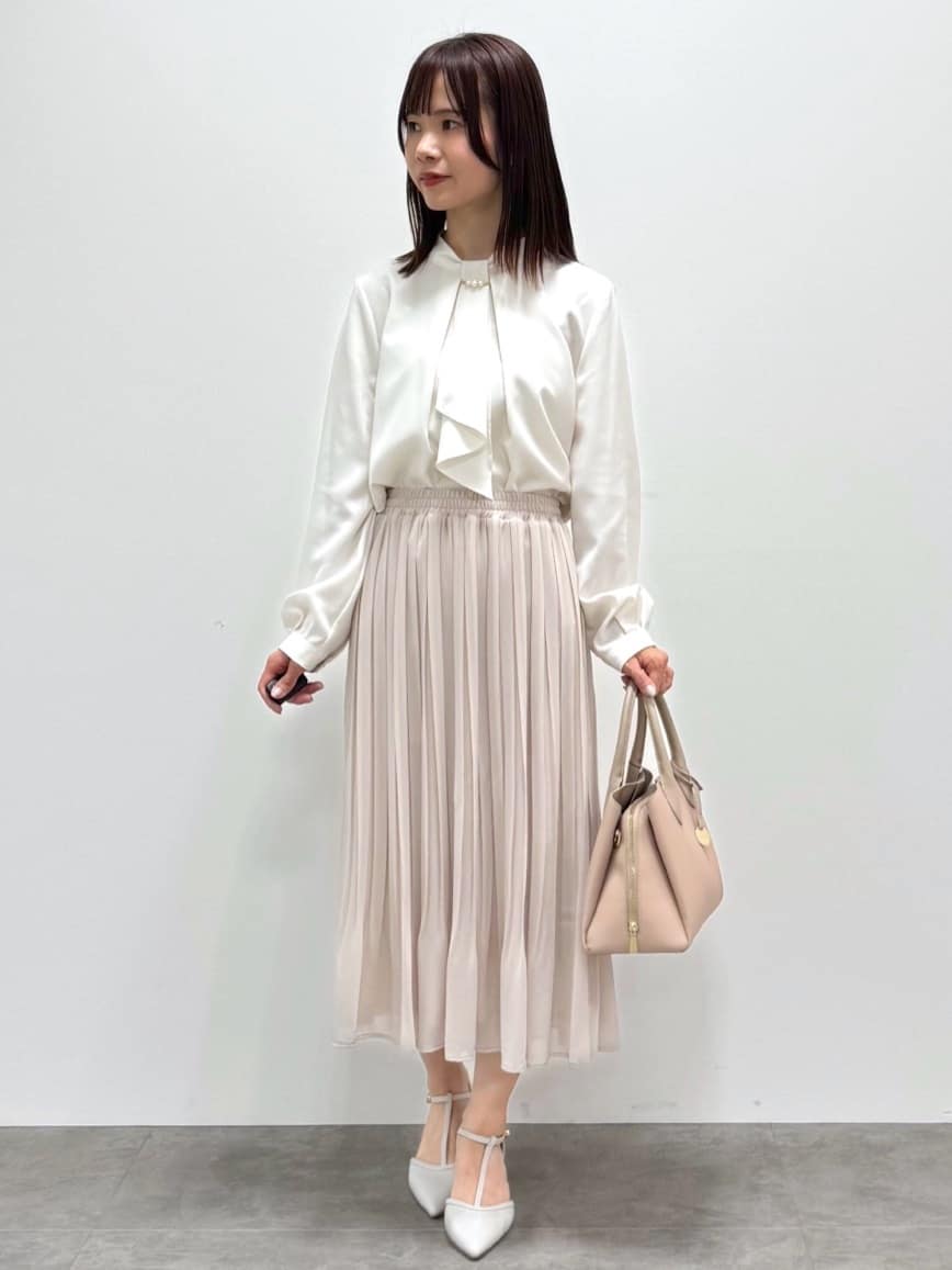 kozuさんの「index｜ボウタイタックブラウス【洗濯機OK／防シワ】《XS～3L》」を使ったコーディネート