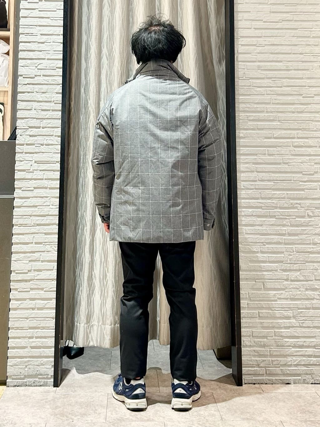 KENJI Iさんの「THE SHOP TK｜【軽くて、暖かい】SORONA／ソロナ 中綿ブルゾン 防風/軽量/洗濯機OK/フード脱着可」を使ったコーディネート