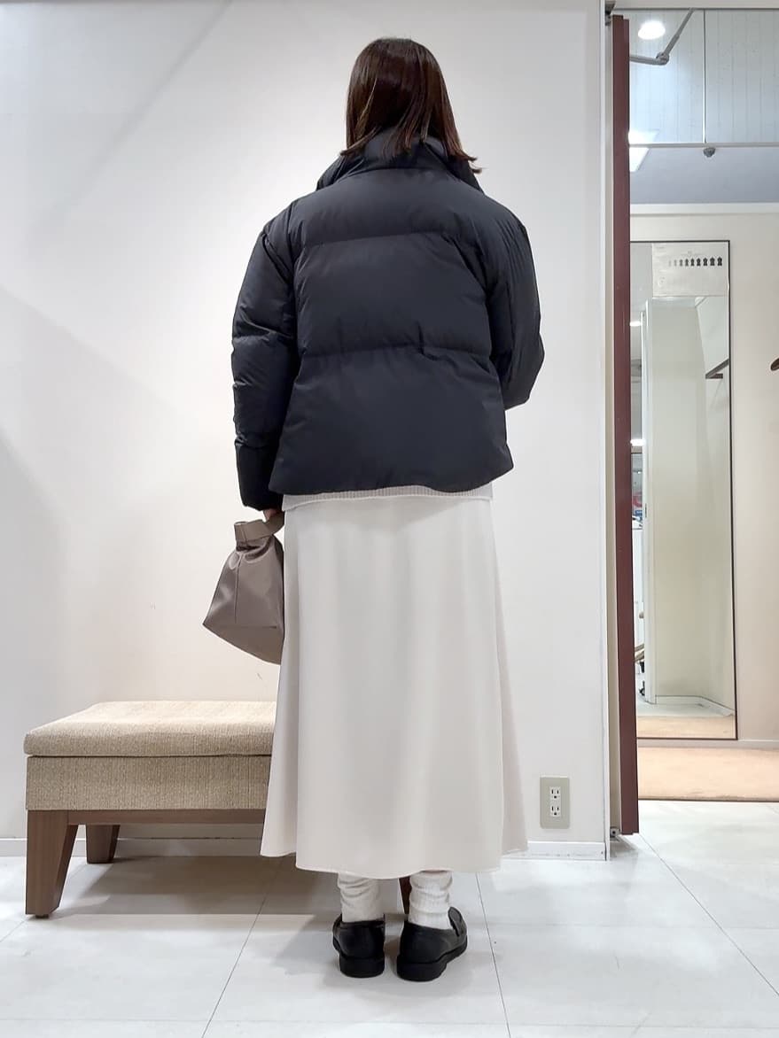 YUIさんの「UNTITLED｜【8色展開/洗える】ウールカシミヤ ハイネックニット」を使ったコーディネート