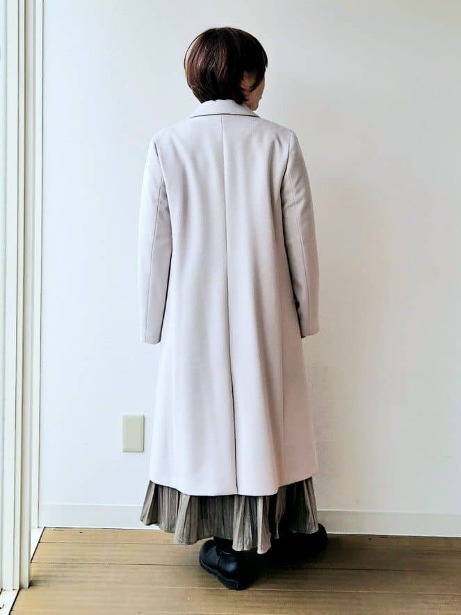 やじまさんの「UNTITLED｜【スタイリッシュ／オンオフ兼用】ウールチェスターコート」を使ったコーディネート